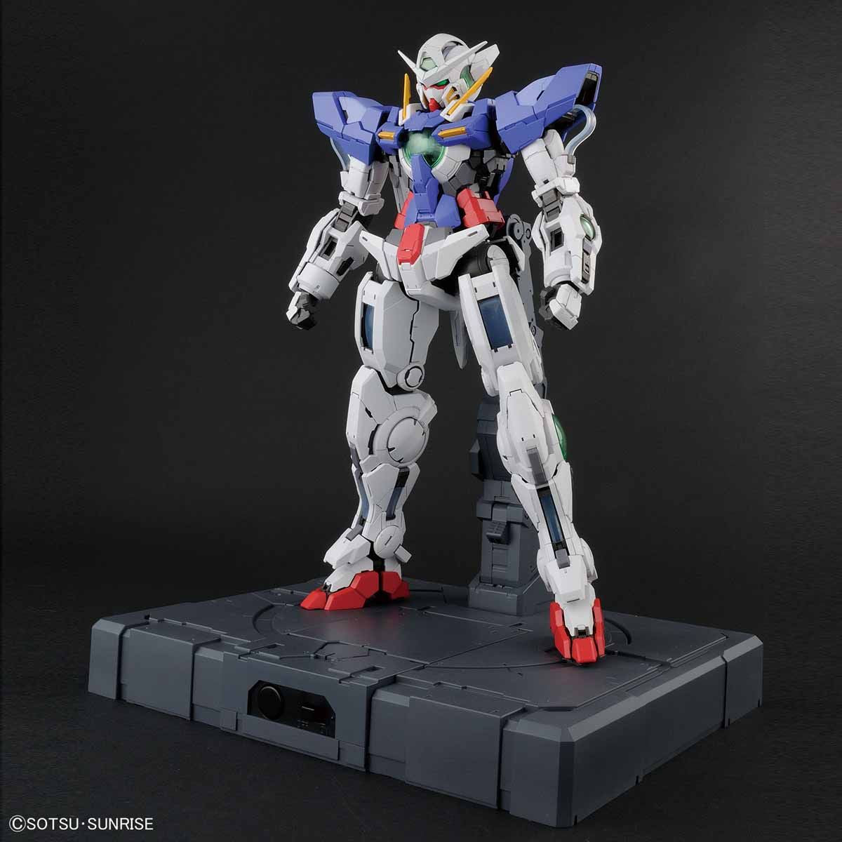 Bandai Real Grade Exia Gundam model kit