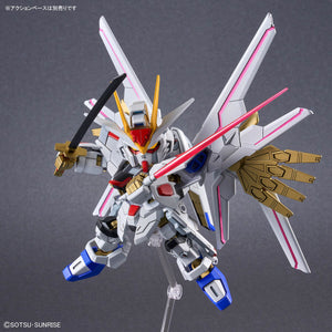 2723582 5067173 Bandai SD Gundam Cross Silhouette Might Strike Freedom Gundam Model Kit 4573102671738