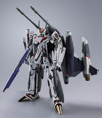 BAS67557 Bandai Tamashii Nation DX Chogokin  VF-25F Tornado Messiah Valkyrie Revival Action Figure 4573102675576