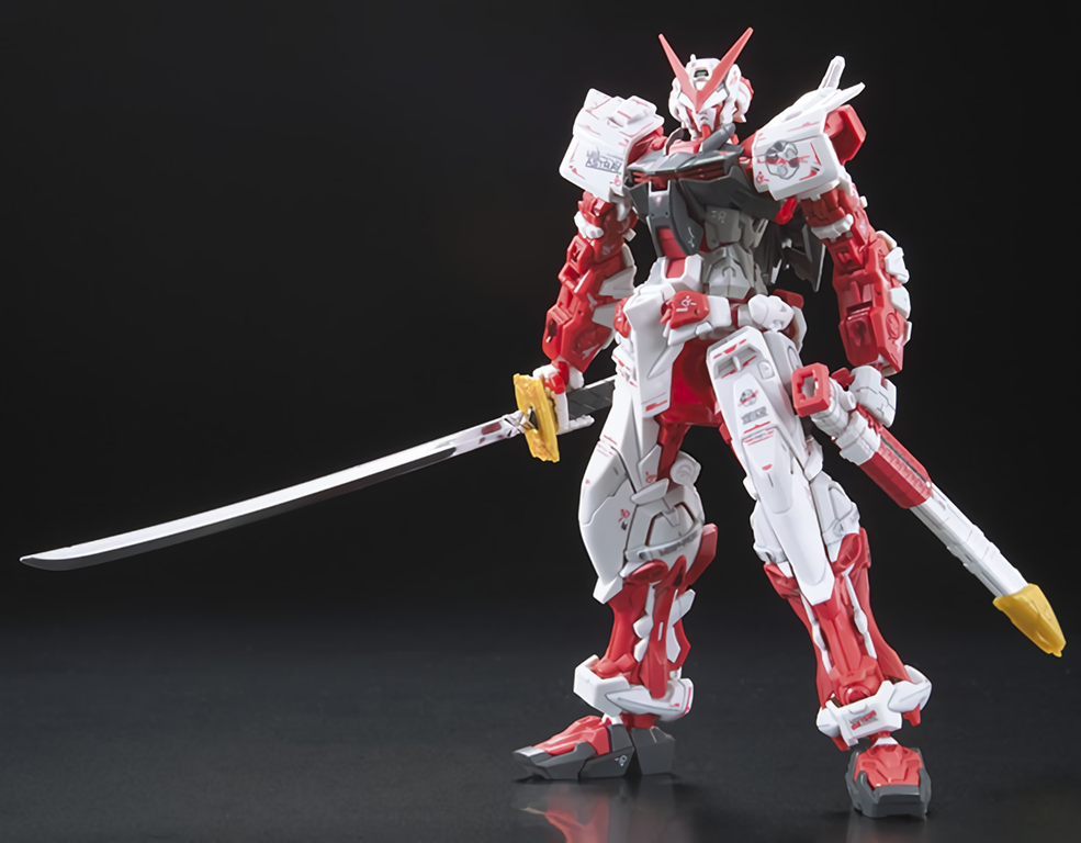 BAS2295837 Bandai RG 1/144 MBF-P02 Gundam Astray Red Frame Model Kit 4573102616180