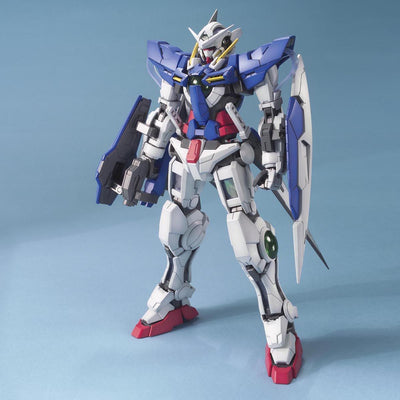 BAS2064472 Bandai MG 1/100 Gundam Exia Model Kit