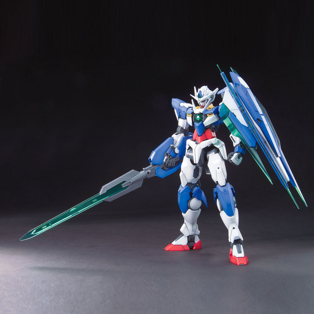 BAS2094337 Bandai MG 1/100 Gundam 00 QAN[T] Model Kit