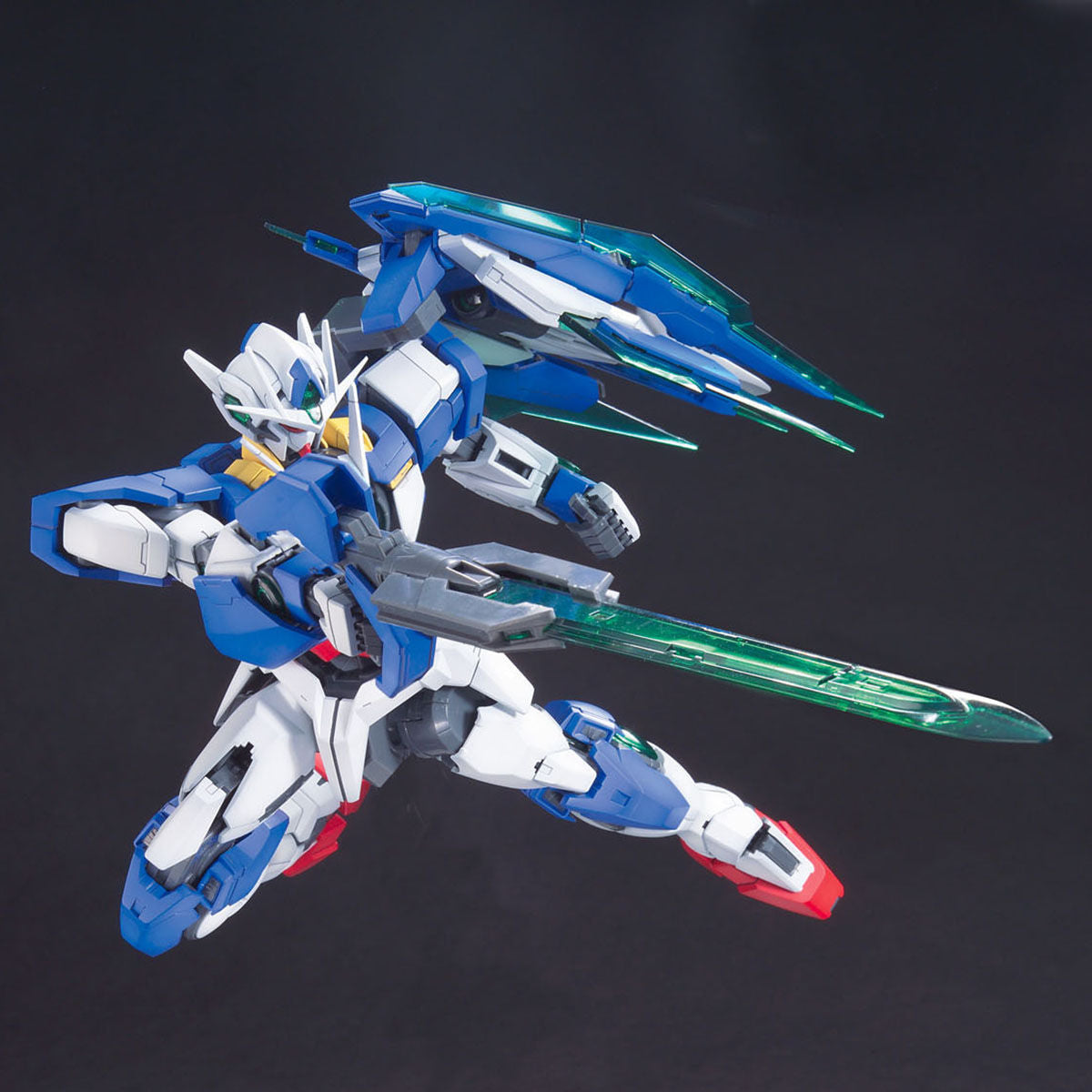 BAS2094337 Bandai MG 1/100 Gundam 00 QAN[T] Model Kit