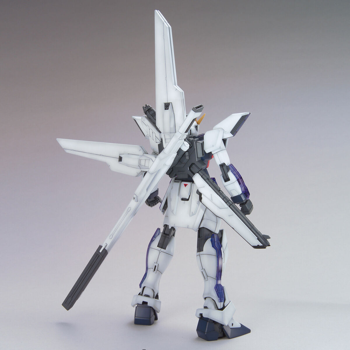 Bandai MG 1/100 GX-9900 Gundam X Model Kit