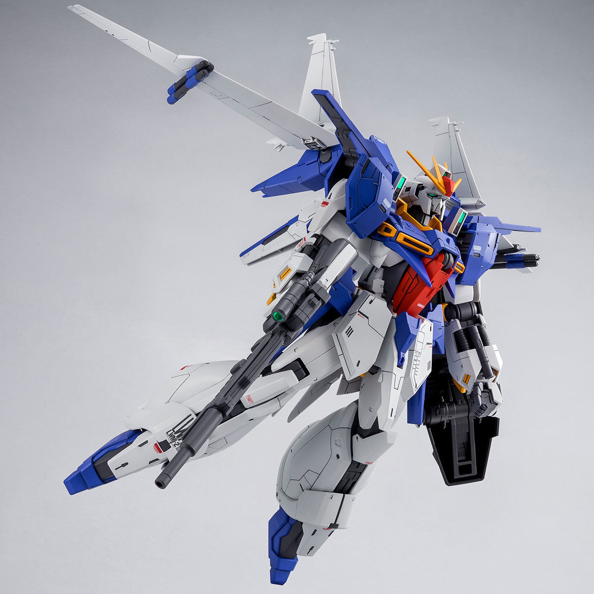 Bandai RE/100 1/100 Gundam Lindwurm Model Kit